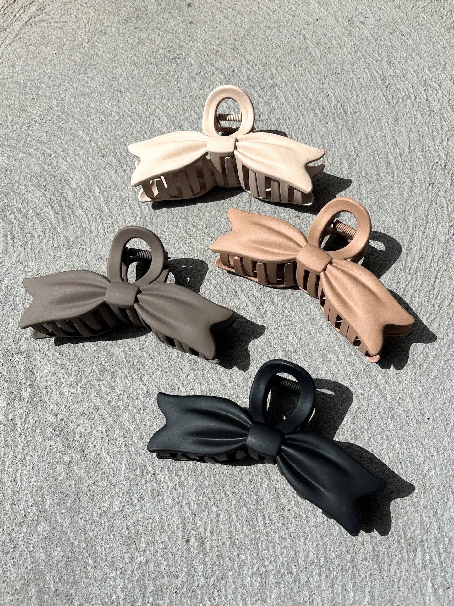 Bow Hair Claw Clip