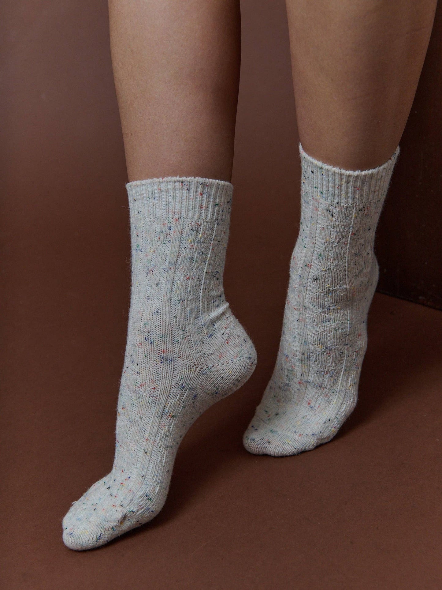 Crew Socks in Speckled White