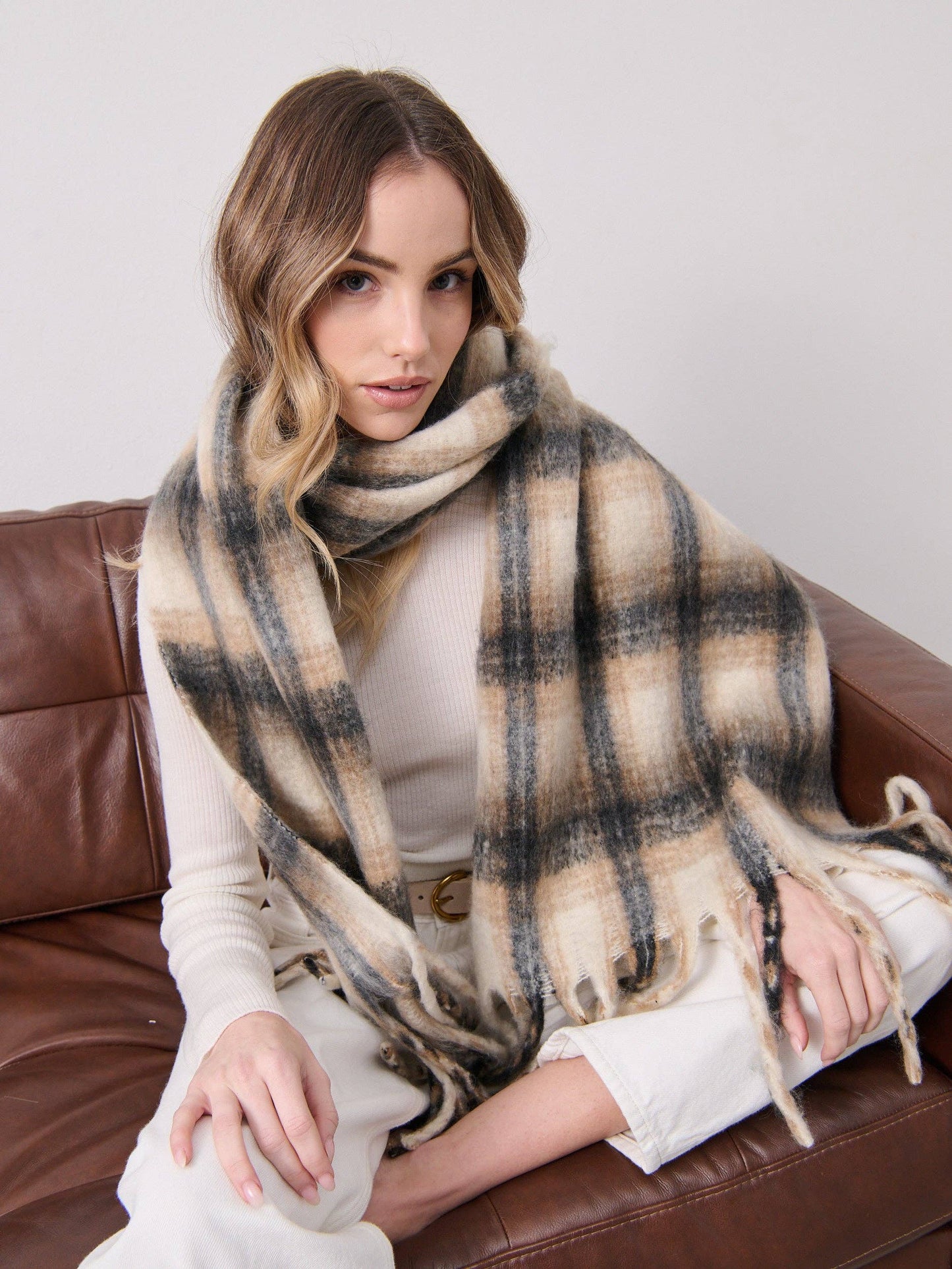 Elena Checkered Fluffy Scarf in White